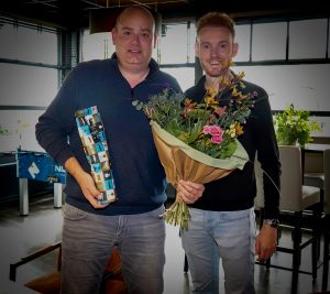 Nieuwe wedstrijdshirt senioren 11